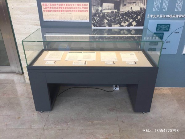福州书画博物馆平柜厂家-液压掀开博物馆展柜制作  福州博物馆展柜厂家  博物馆平柜定做  博物馆掀开柜