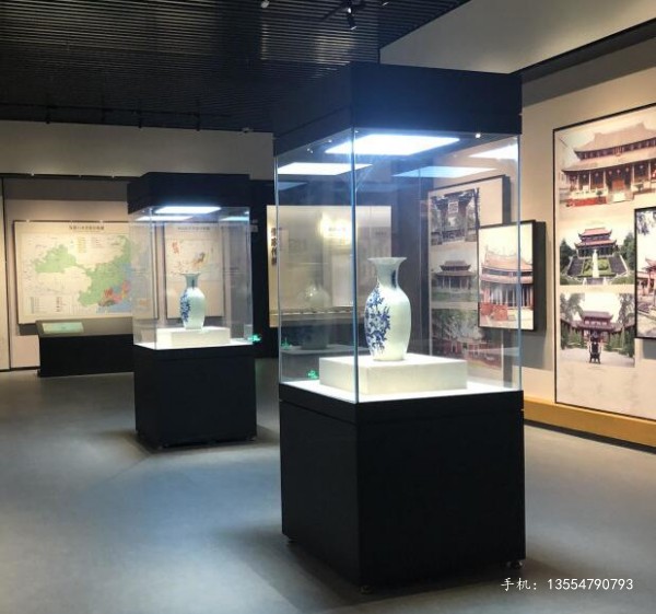 成都博物馆电动升降展柜厂-遥控升降博物馆展柜  成都博物馆展柜厂