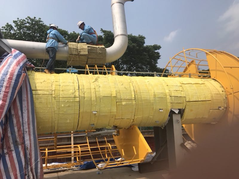 架空蒸汽管道保温施工队 设备锅炉房铝皮保温工程