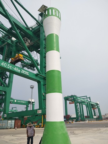 防波堤灯桩、防波堤玻璃钢灯桩、防波堤灯桩厂家
