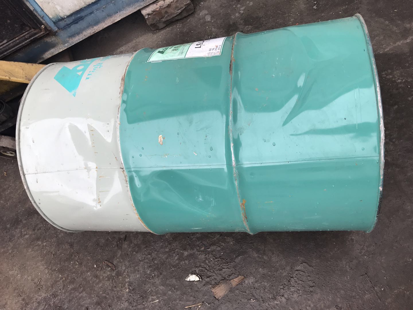 重庆水玻璃厂家批发  重庆水玻璃批发  重庆水玻璃生产厂
