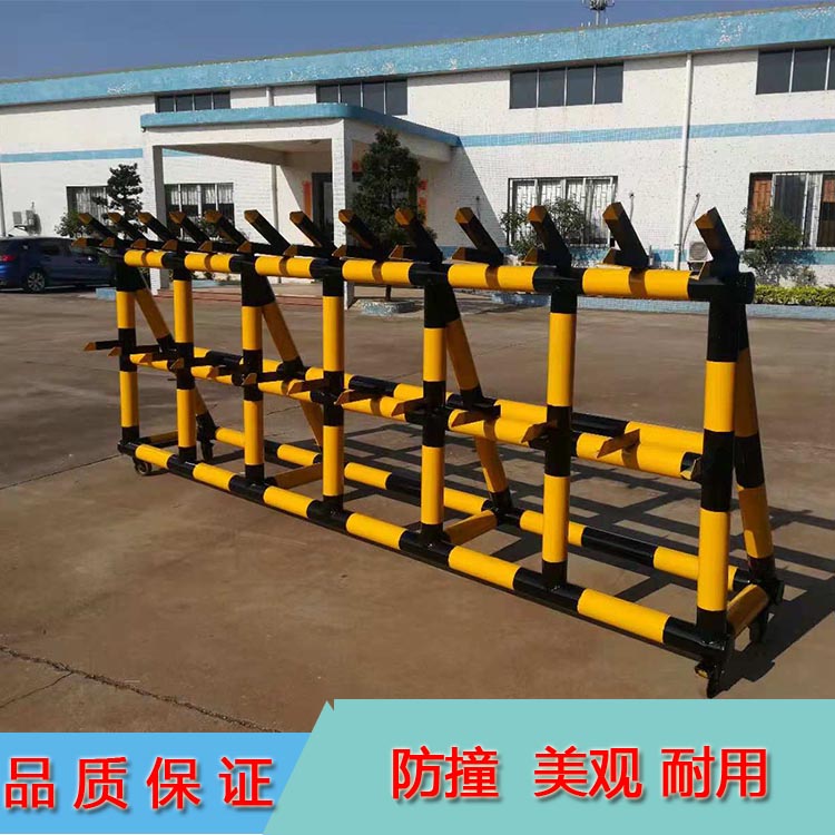 安全临检大型拒马护栏 厂家定制防撞铁三角架 款式多样