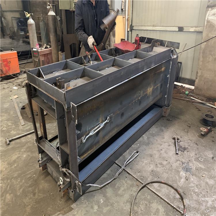 卵形集水槽模具 卵形排水沟模具 盛申致远 操作简单 预制卵型槽钢模具 日式卵形槽模具
