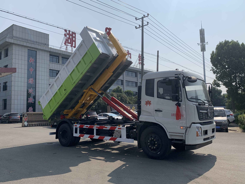 拉砖就用东风天锦勾臂垃圾车  16吨东风勾臂垃圾车