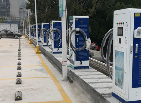 160KW新能源汽车充电桩电动大巴车充电桩  160KW直流桩参数  180KW直流充电桩