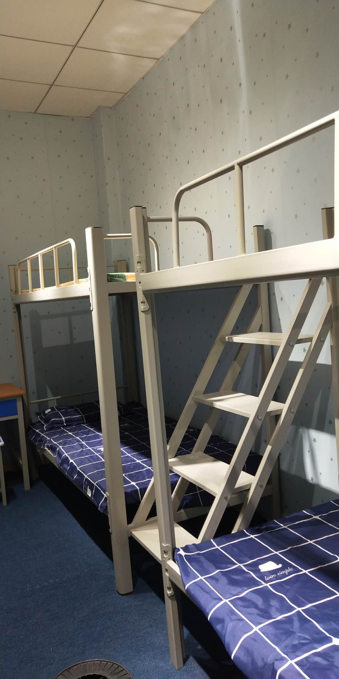 东莞员工上下铺双层加厚铁架床批发  铁架床厂家批发  工地上下铺铁架床  员工宿舍双层床
