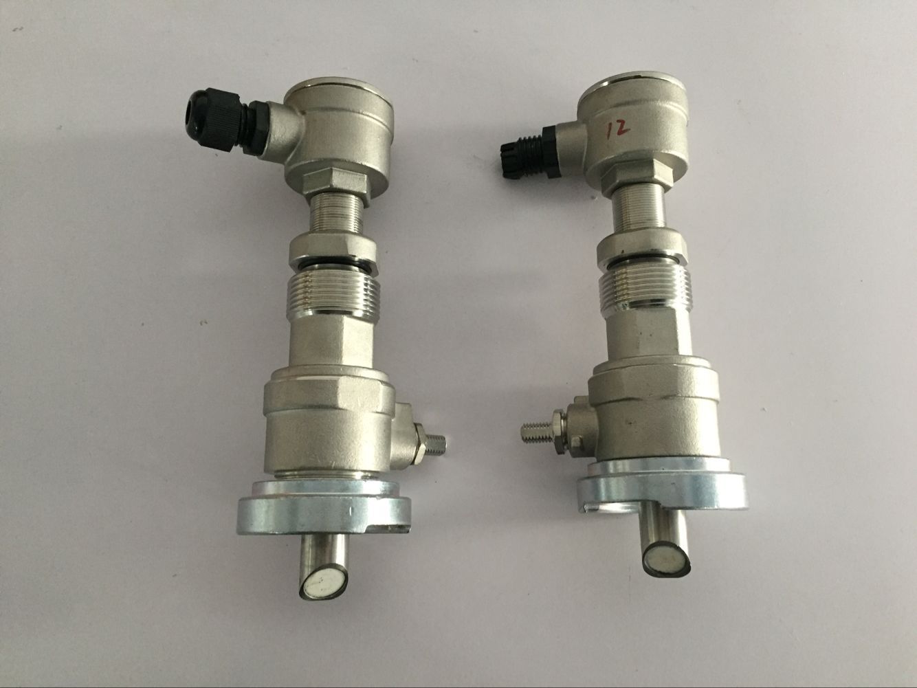 插入式传感器超声波管道流量计  超声波流量计  插入式超声波流量计  管道超声波流量计