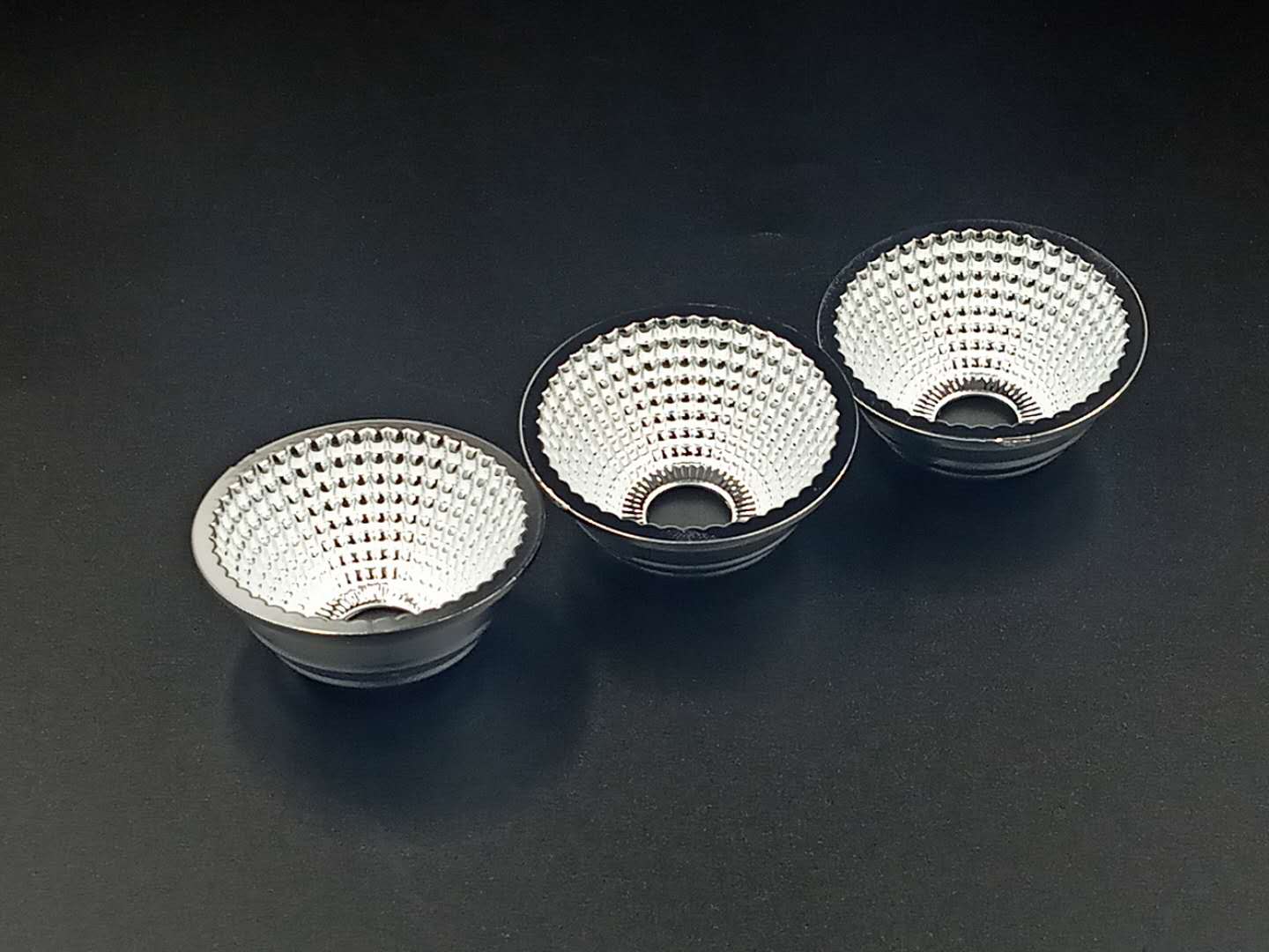 东莞热销50*21.3反光杯60度镀膜LED灯具反光杯透镜铝