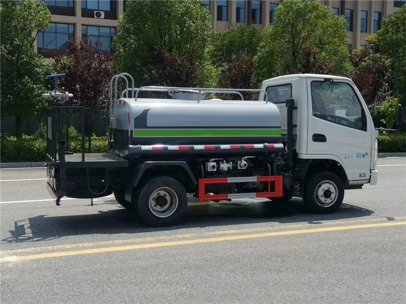 茂名洒水车厂家直发  喷洒车  抑尘车