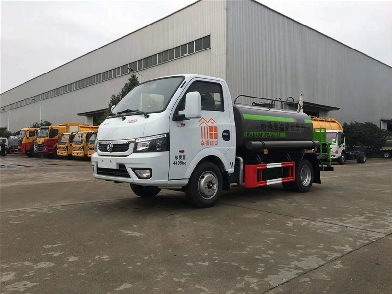 揭阳二手洒水车型号  喷洒车  抑尘车