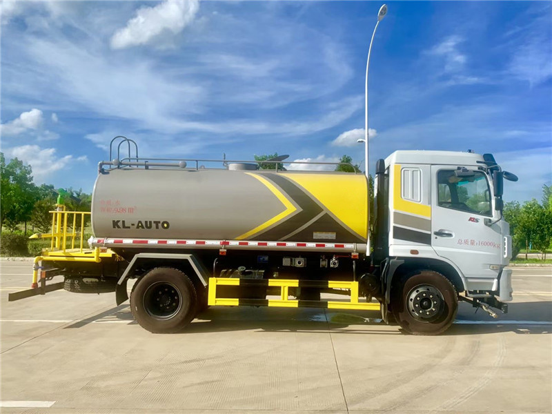 清远单桥洒水车哪里买  喷洒车  抑尘车