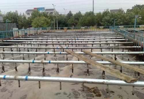 可提升管式曝气器有较好的流速、流态  曝气均匀