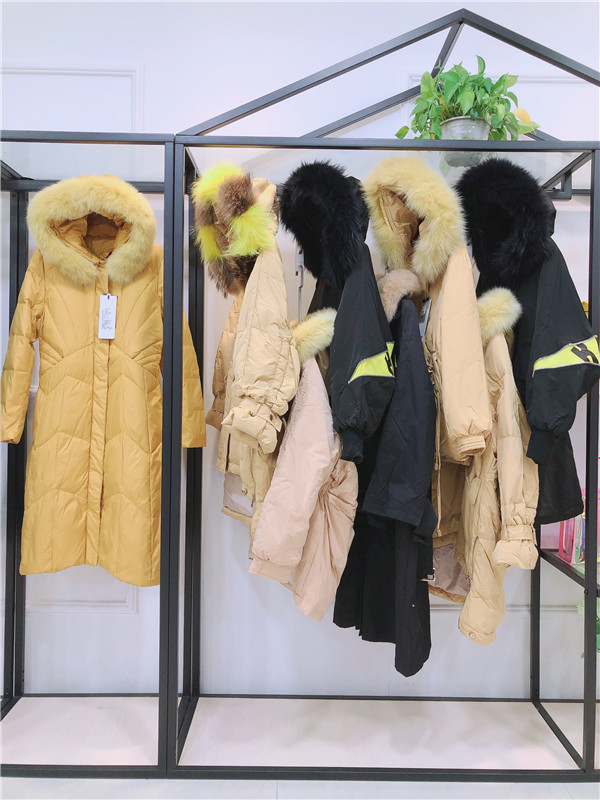 萱恩妮冬季品牌折扣女装货源  女装批发  广州莎奴服饰