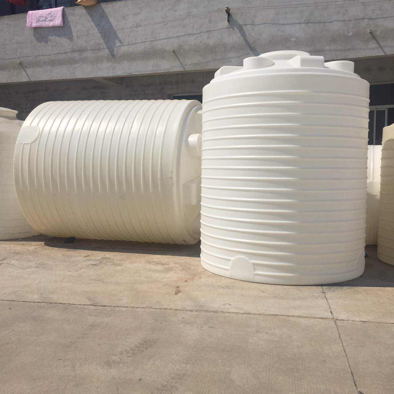 杭州市江4.5吨塑料水塔家用储水罐pe水箱4500L耐腐蚀  耐用  防紫外线