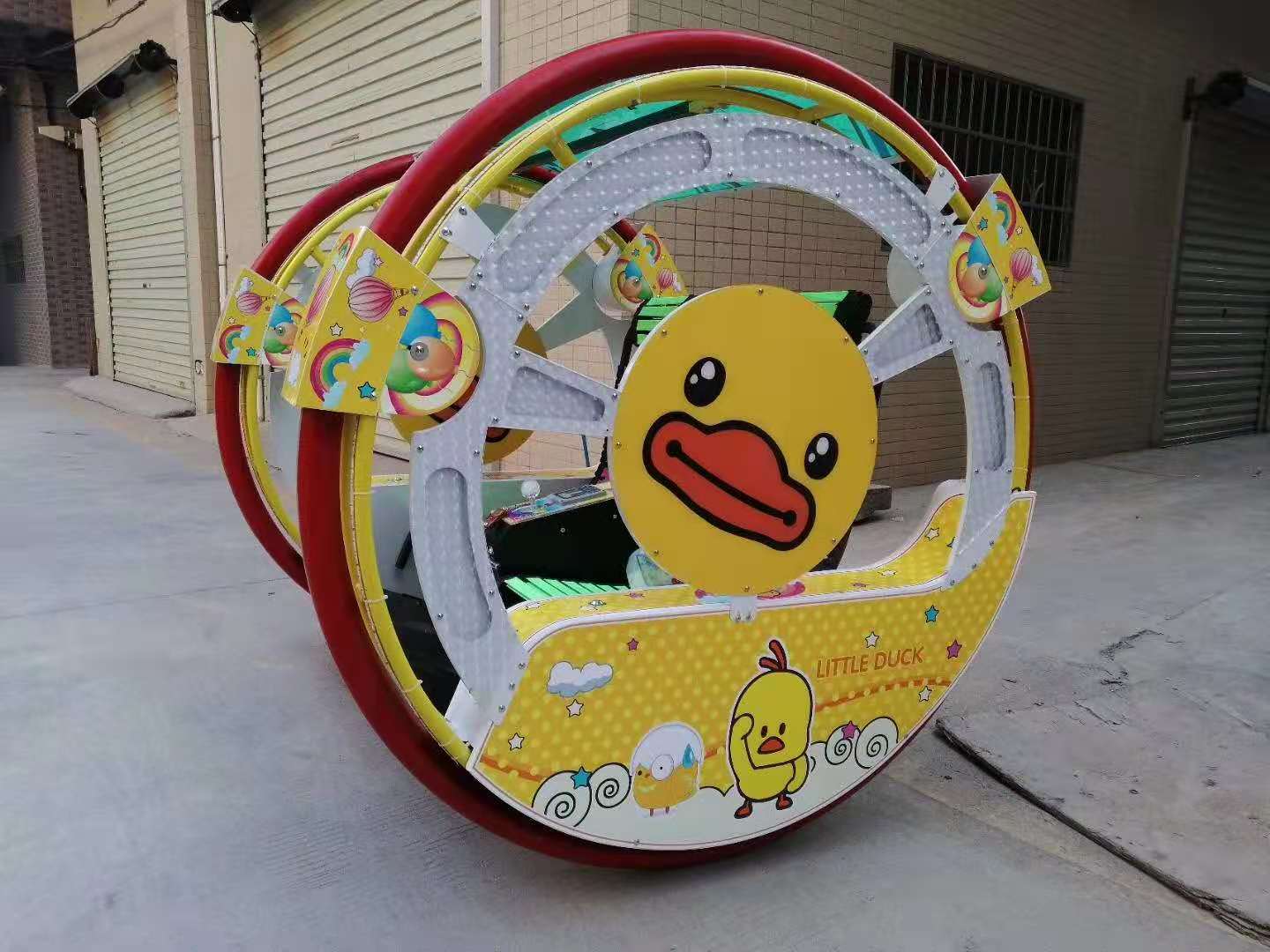 元旦春节必备广场商场儿童玩具车  春节备儿童玩具车