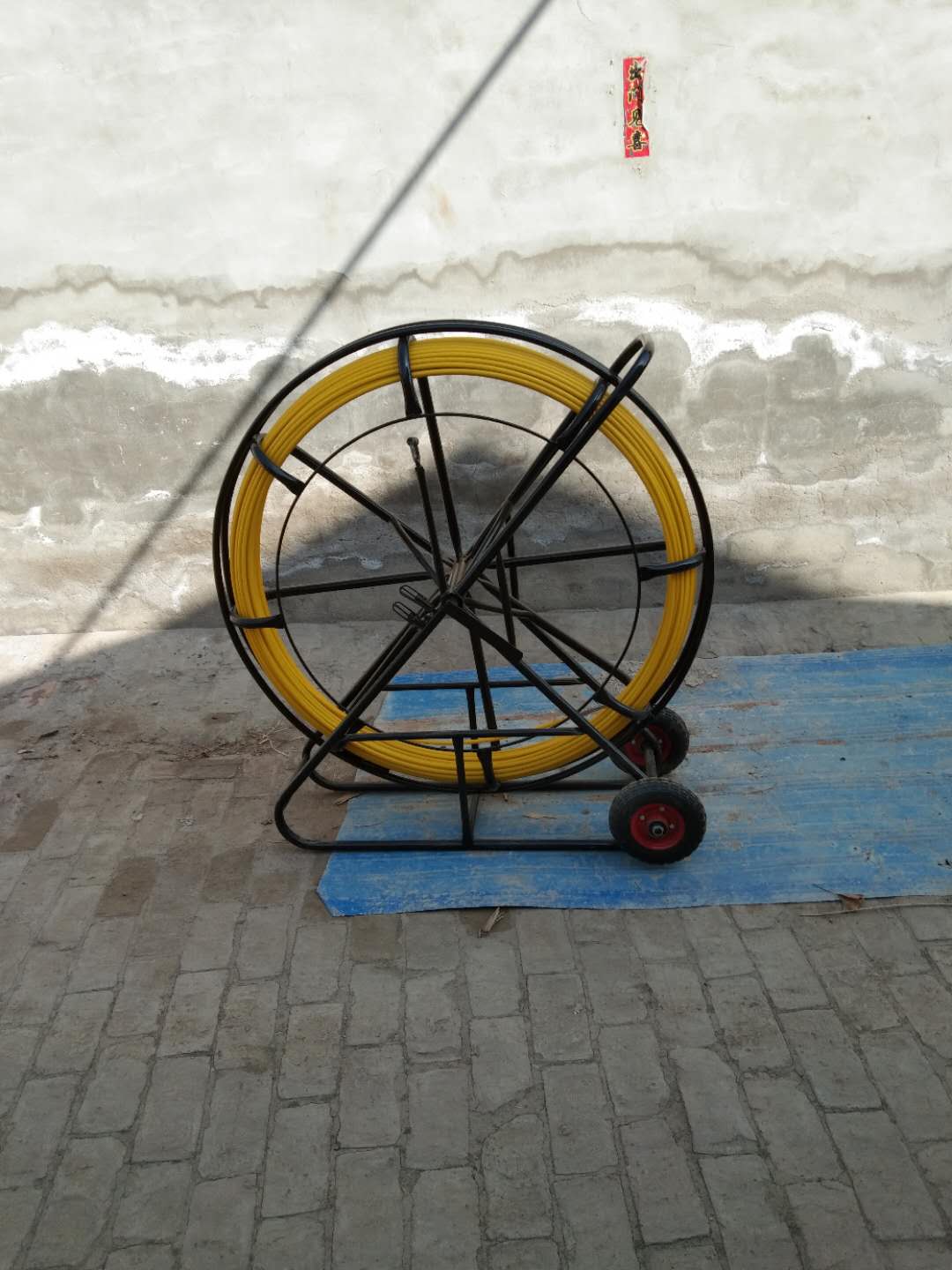 电工穿线神器玻璃钢拉线器光缆电缆穿孔穿管器  穿孔器