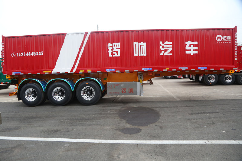 锣响集装箱 半挂车运输 新能源智能集装箱 轻型半挂车