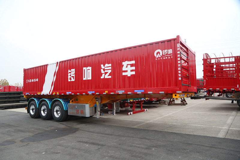 锣响集装箱 半挂车运输 新能源智能集装箱 轻型半挂车