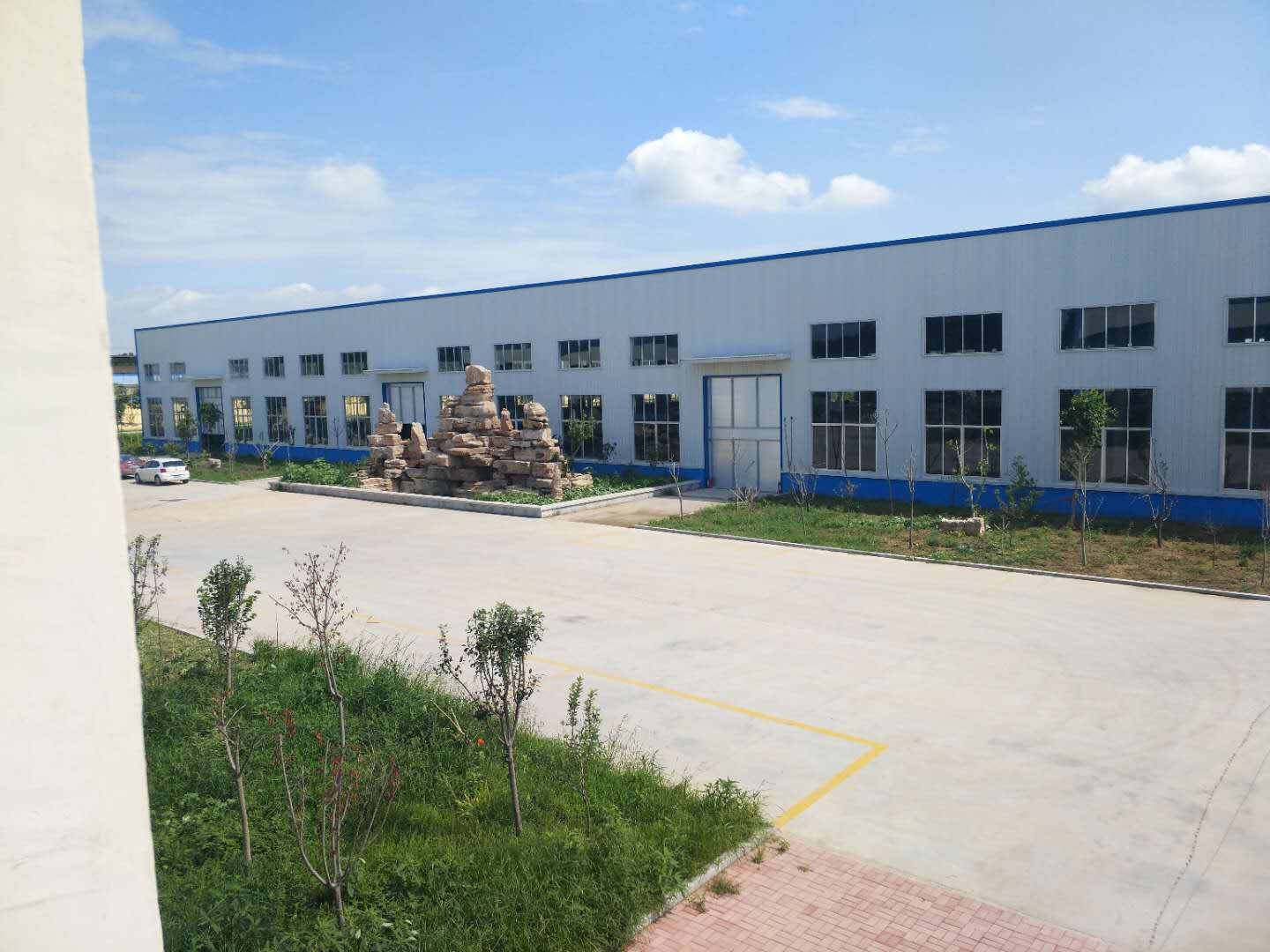 制作铝合金门窗的设备加工门窗的机器  铝合金门窗设备  门窗设备厂家