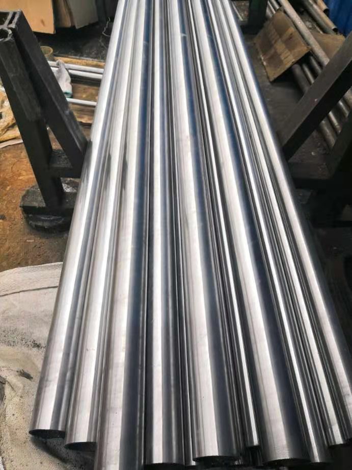 鲁益通达基础建材  优质高精密无缝钢管 光洁度0.6  精密管