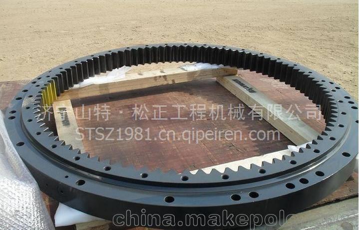 进口原装D275A-5刀板油缸707 -02-X7370  小松