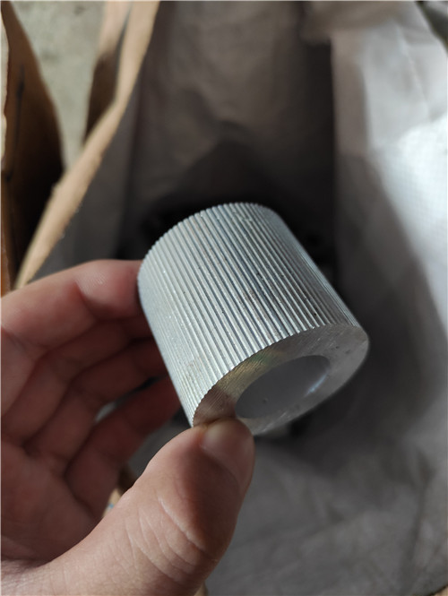 温州厚壁6063滚花铝管实心网纹滚花铝管