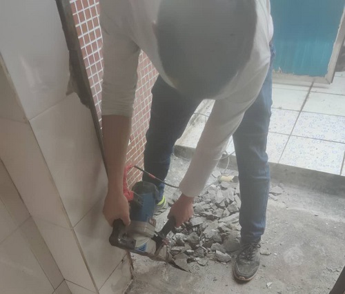 金湾红旗专业彩钢瓦防水补漏公司,珠海墙面渗水维修