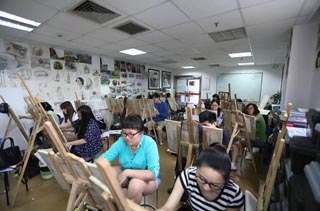 上海美术素描培训班、让您的绘画变得更加细致惊艳