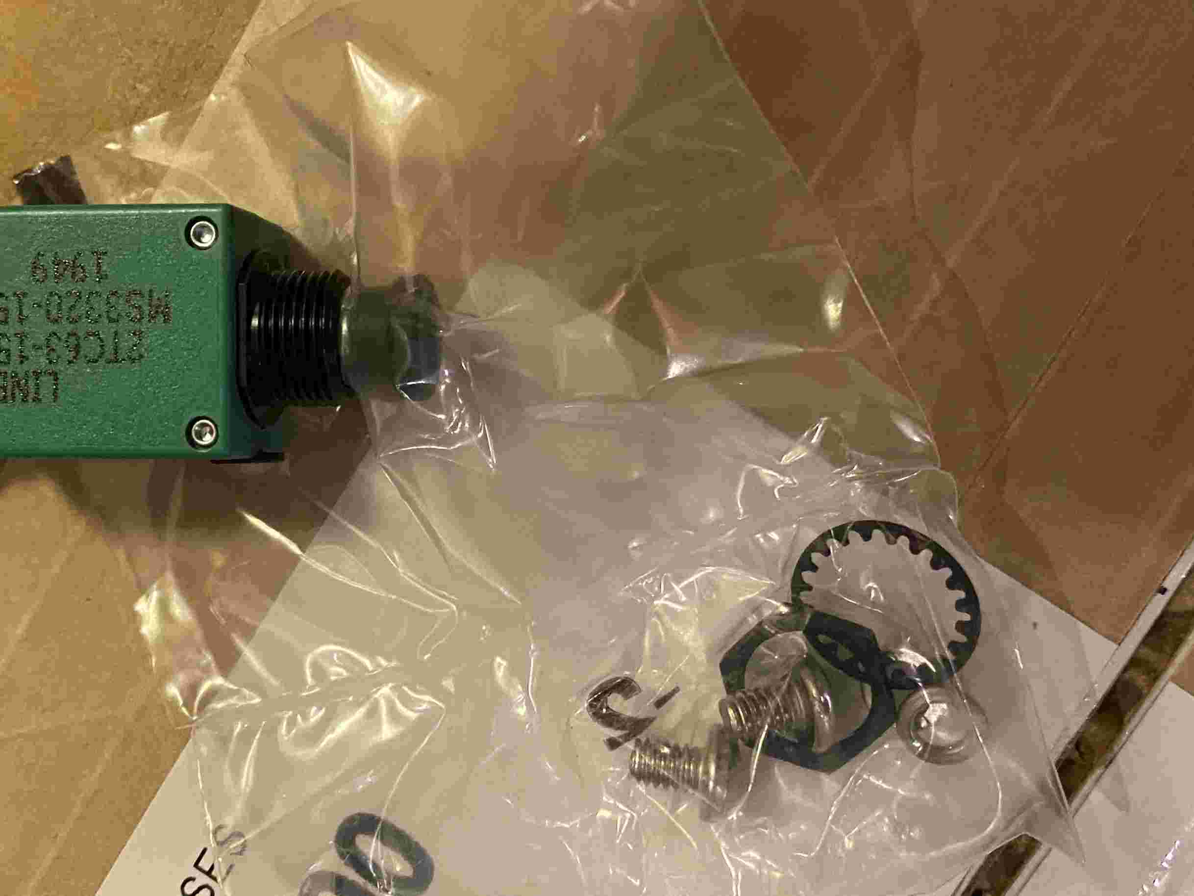 美国森萨塔Sensata开关Klixon断路器&nbsp;&nbsp;10AT Switches
