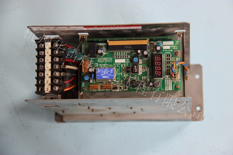四合一变频器VT614-14维修  变频器维修
