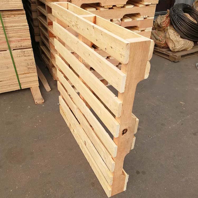 青岛木制托盘价格 五金电器批发托盘款式定制价格低送货  熏蒸托盘  出口托盘