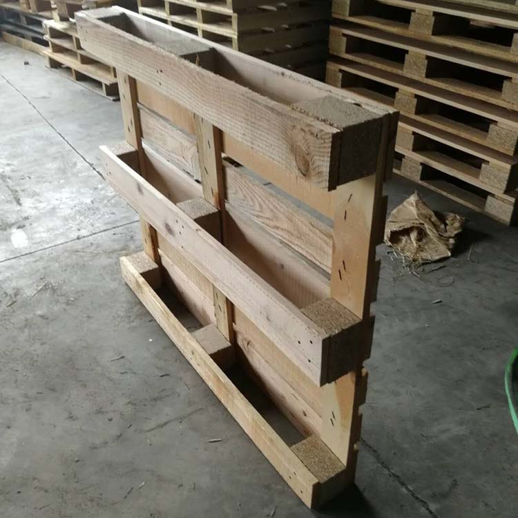 烟台欧标木托盘厂家批发电话 出口化工品厂家用松木托盘