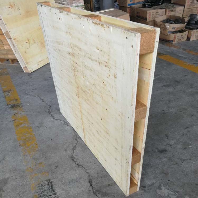 青岛木质托盘出口免熏蒸材质质量好 纸箱袋装货物承载好  胶合板托盘  出口托盘  免熏蒸托盘