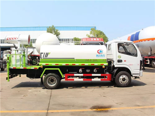 3吨园林绿化洒水车价格  喷洒车  环卫车