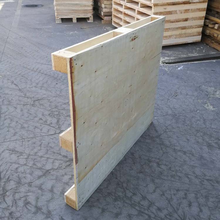 青岛木质托盘出口免熏蒸材质质量好 纸箱袋装货物承载好  出口木箱  胶合板木箱  双面托盘