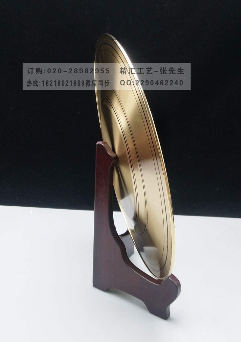 景泰蓝退休铜盘 光荣退休留念 深圳纪念品厂家  光荣退休留念礼品  深圳纪念礼品厂家