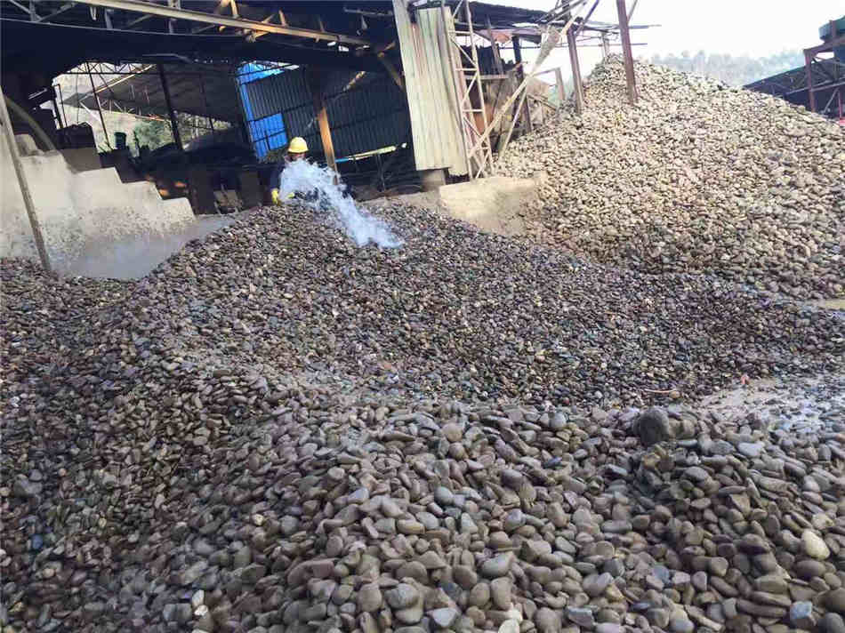 广东天然杂色鹅卵石过滤、净水处理、铺地石厂家直销  天然鹅卵石  变电站、发电厂  铺路、过滤、水池装饰