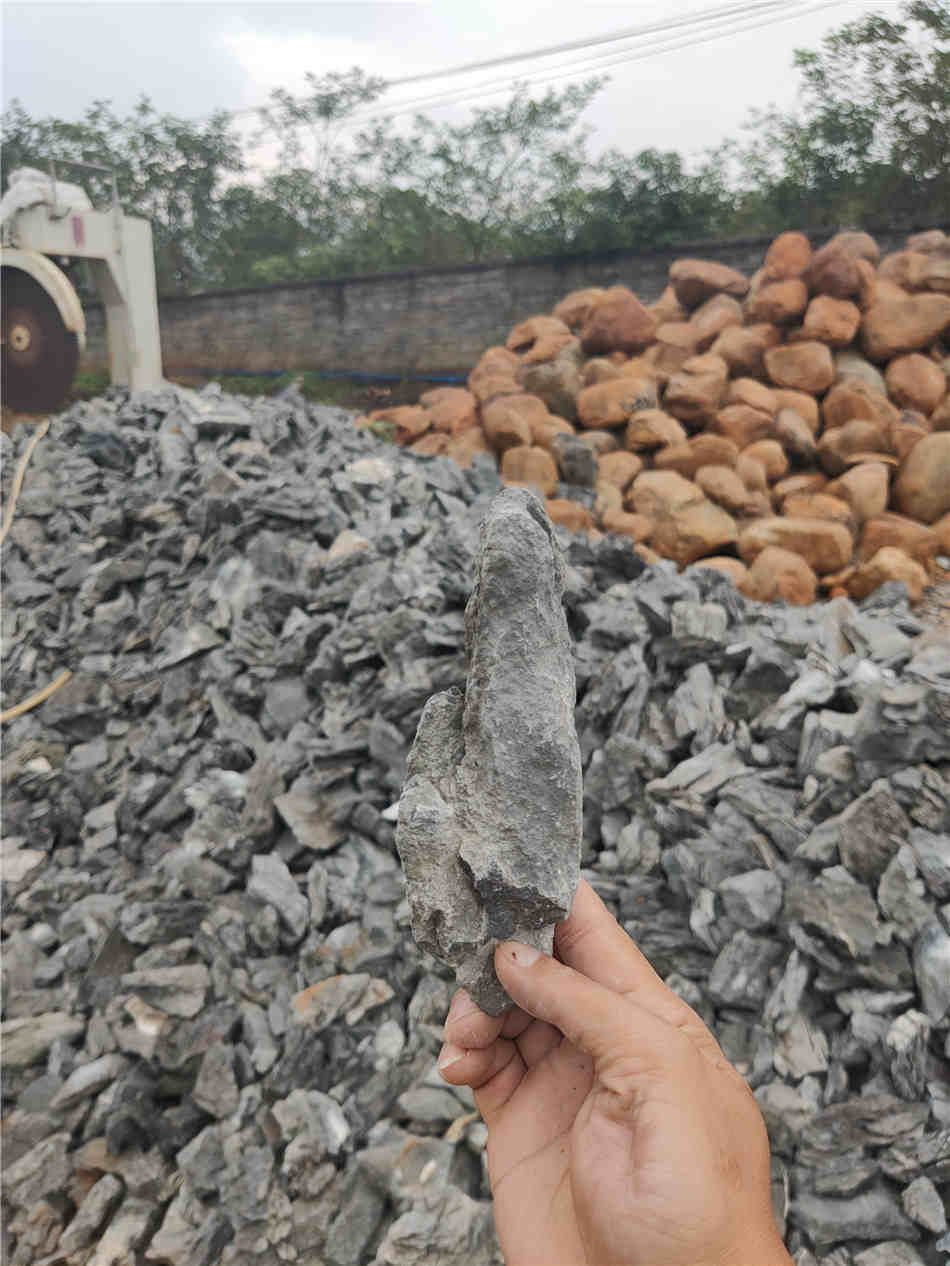 浙江英石小英石原产地大量现货供应  小英石青龙石  小型园林景观石  草坪点缀、假山制作
