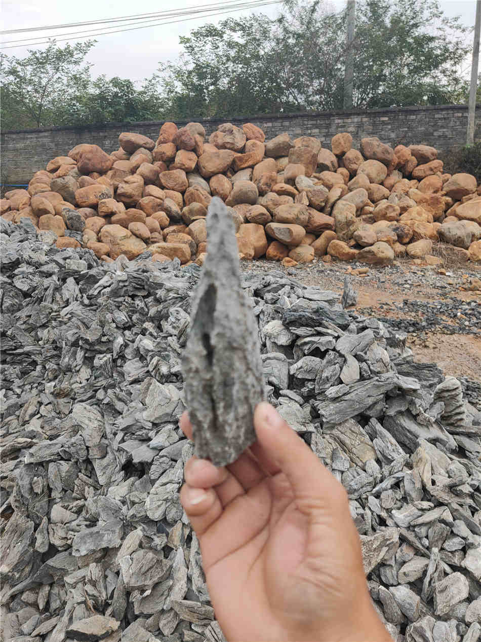 浙江英石小英石原产地大量现货供应  小英石青龙石  小型园林景观石  草坪点缀、假山制作