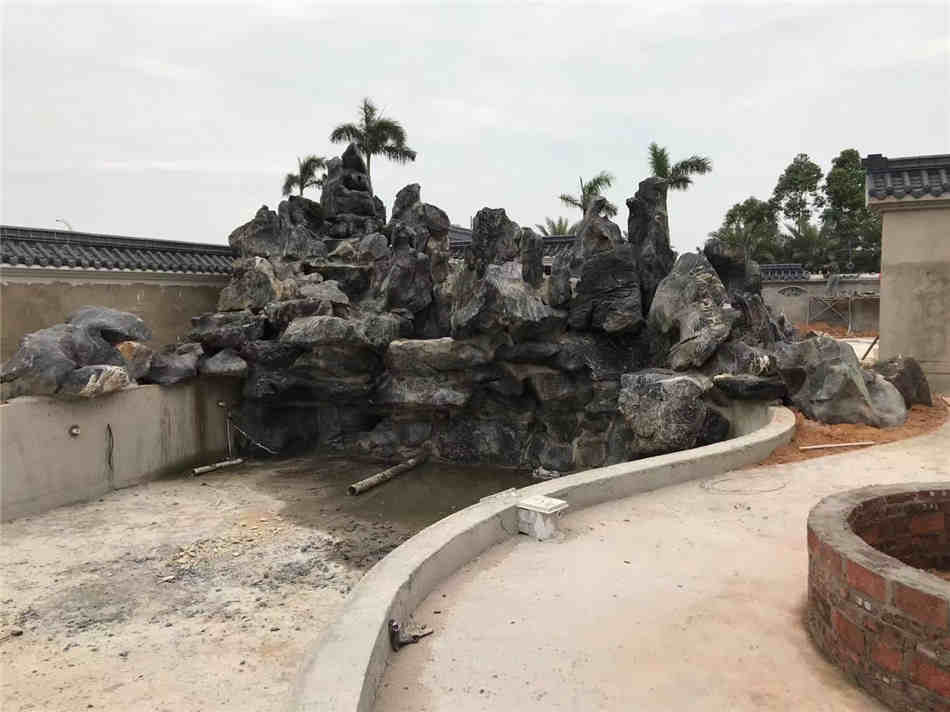 广东太湖石天然窟窿石原产地厂家直销  广东太湖石原产地  大型园林景观石  草坪点缀、假山制作