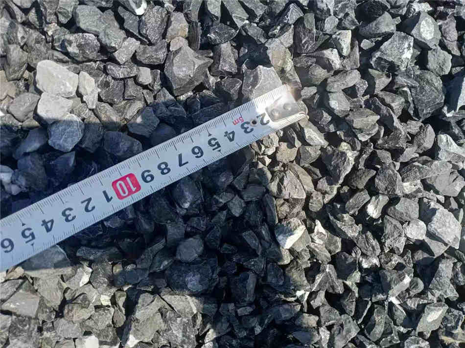 广东破碎石厂家 砾石原产地批发 公园铺地石、草坪点缀石  砾石厂家批发  草坪点缀、公园铺地