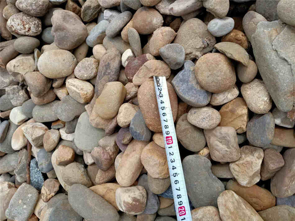 天然杂色鹅卵石原产地 过滤、净水处理、公园铺地石  天然鹅卵石  发电厂、变电站  鹅卵石铺路、过滤、