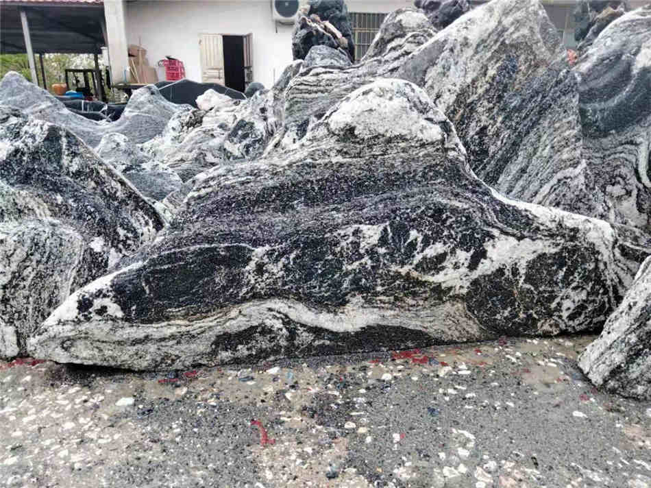 广东大型雪浪石定制切片石加工基地雪浪石原产地  切片雪浪石  组合假山、草坪点缀  假山制作庭院装饰