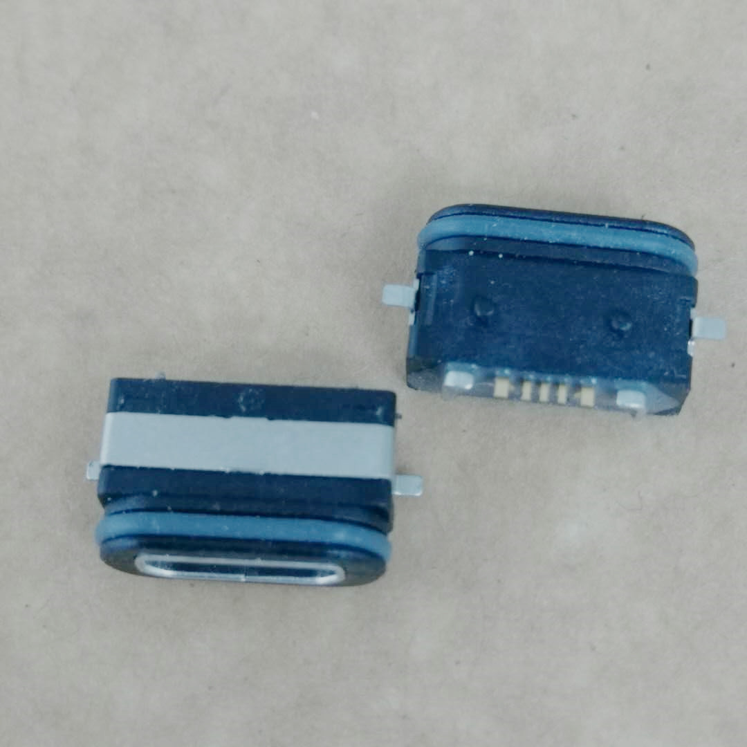 MICRO USB 5P防水母座 全贴式SMT 有柱 带防水