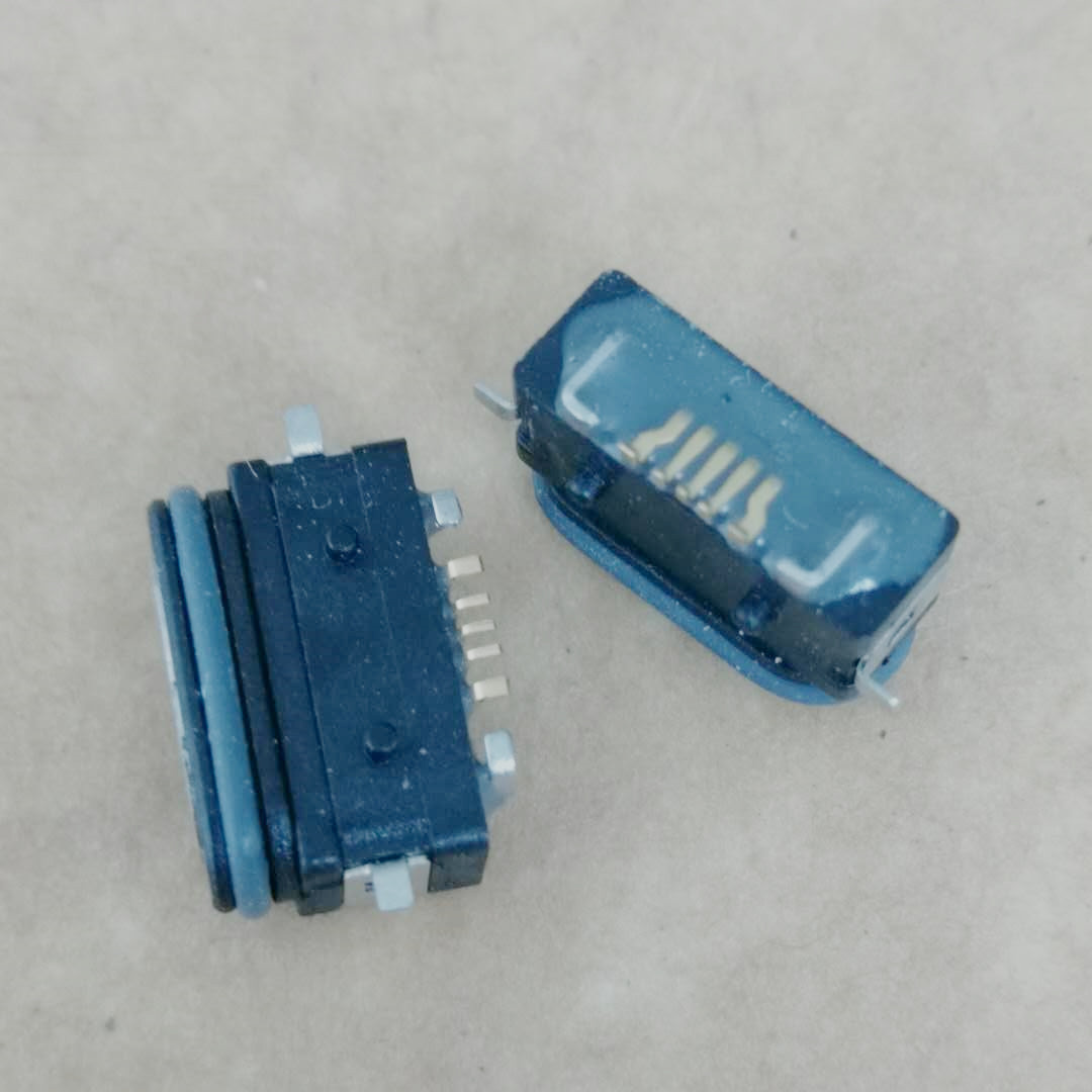 MICRO USB 5P防水母座 全贴式SMT 有柱 带防水