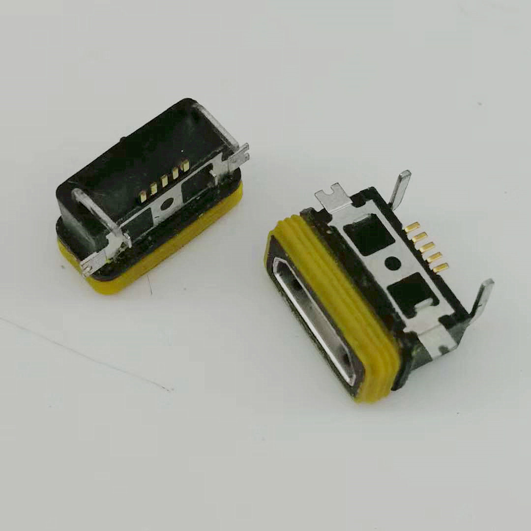 MICRO USB 5P-B型防水母座 90度 前贴后插