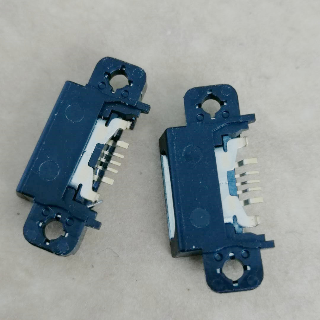 斜口式MICRO USB 5P贴片防水母座 带双耳定位孔大电