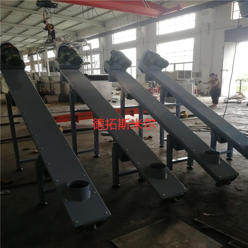 U型槽螺旋输送机输送土豆蛟龙上料设备碳钢螺旋输送机&nbsp;&nbsp;重型U型槽螺旋输送机&nbsp;&nbsp;蛟龙上料输送设备