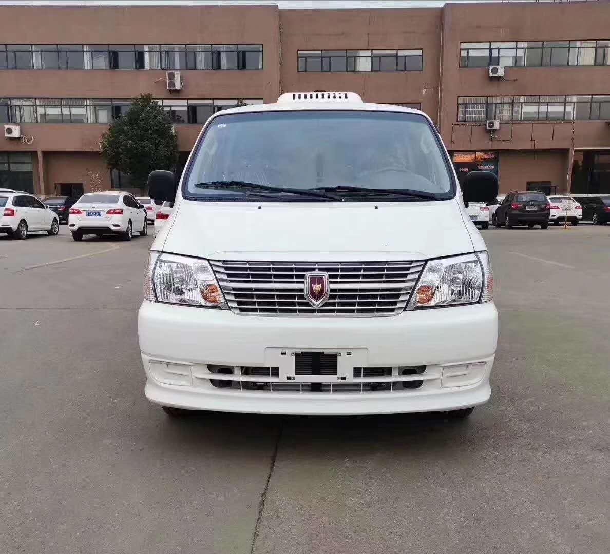 金杯新快运面包冷藏车