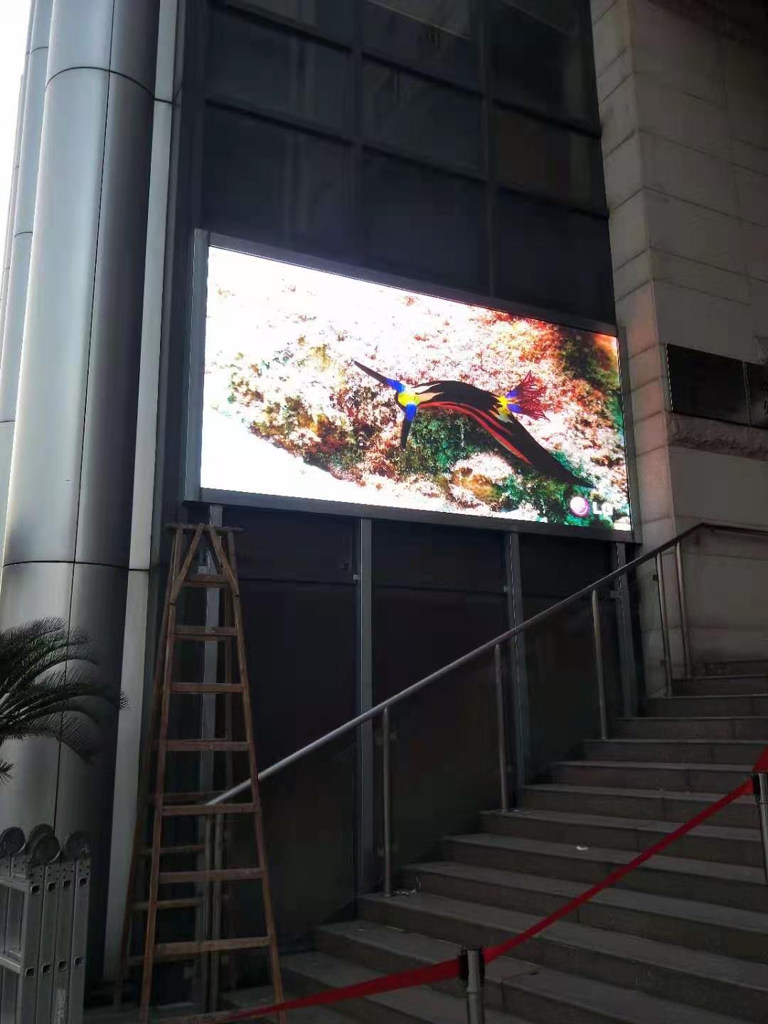 广东佛山顺德图书馆户外防水P2.5LED显示屏 安装、调试，  室内户外移动租赁屏  室内户外工程屏
